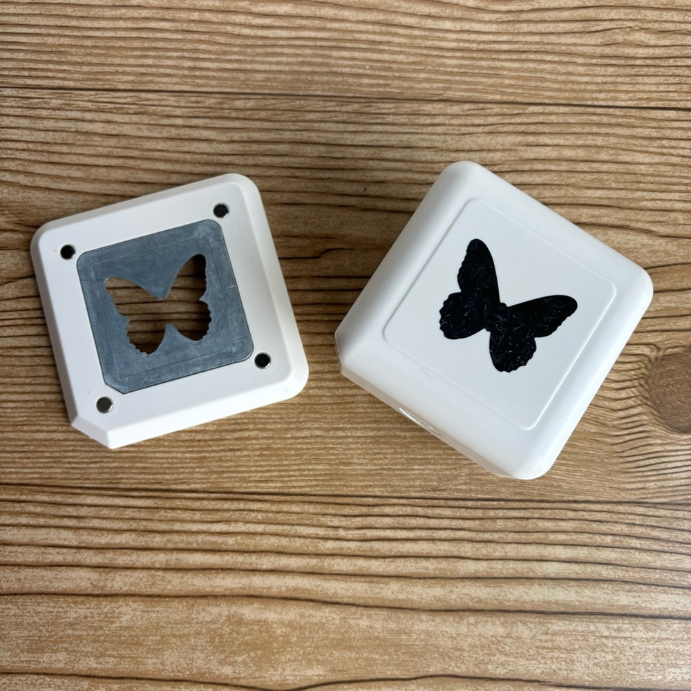Martha Stewart Magnetic Butterfly Paper Punch For Crafting or Scrapbooking